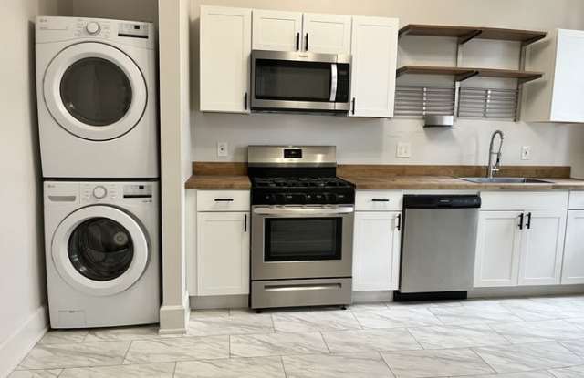 Photo of 903 Isabella Street