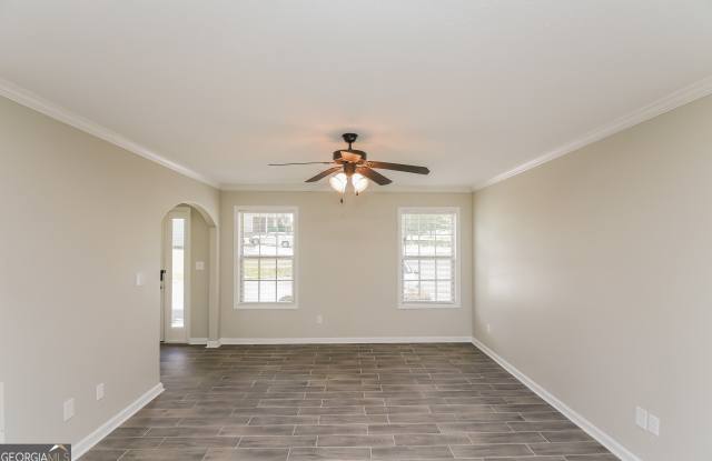 66 Gilliams Crossing SW