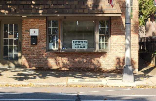 Photo of 545 E HIGH Street