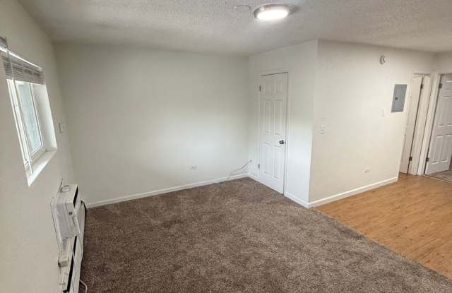 1 Bedroom - 1 Bathroom available - Great Location is Lakewood!