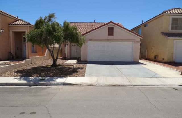 Great 3 Bedroom Single Story Home In The Heart Of Spring Valley - 7589 Beverly Hills Drive, Spring Valley, NV 89147