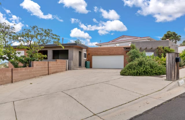 10548 REDBUD Street NW - 10548 Redbud Street Northwest, Albuquerque, NM 87114