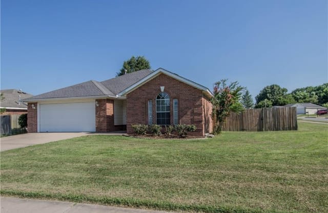 2300  SW 16Th  ST - 2300 SW 16th St, Bentonville, AR 72713