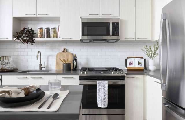 Photo of Dylan & Reese