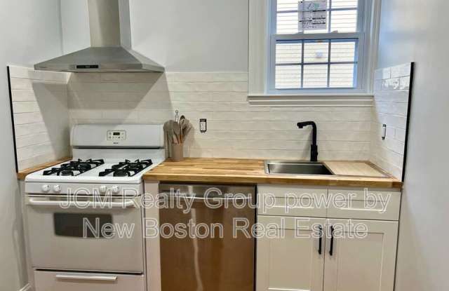 Photo of 10 Union Ave