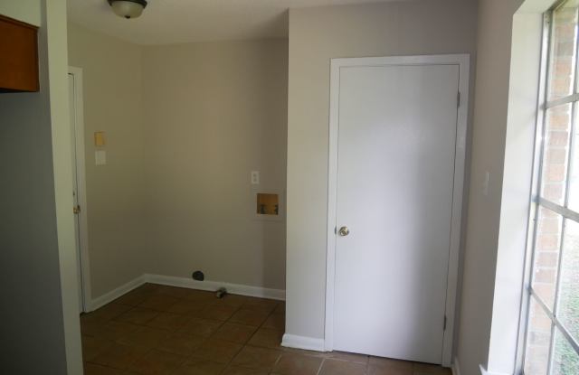 3330 Mayfair Rd Horn Lake, MS