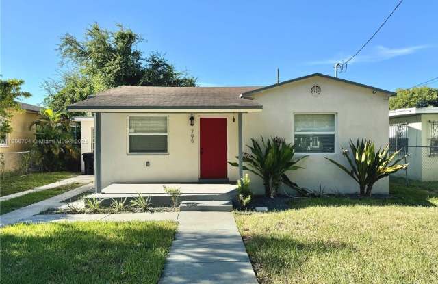 Photo of 795 NW 52nd St