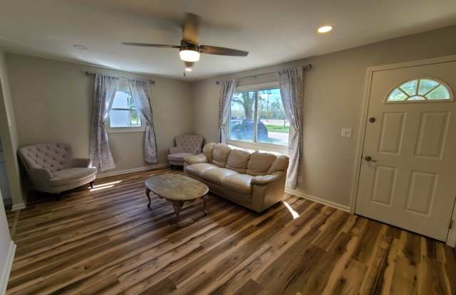 CharmingTwo Bedroom One Bath With Finished Bonus Attic Space