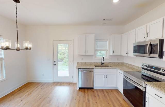 Photo of Creekside Unit With Flex Room- Villages at Bear Creek in Columbia, TN