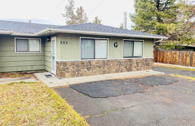 535 SE 4th St - 535 Southeast 4th Street, Bend, OR 97702