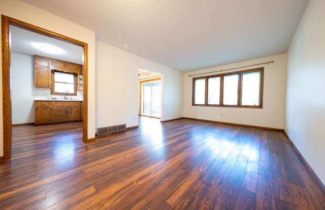 3203 1/2 Halifax Ave. N.