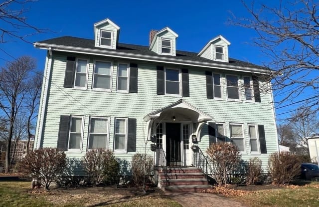 24 Hollis Ave - 24 Hollis Avenue, Quincy, MA 02171