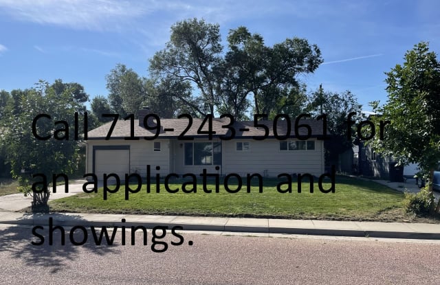 89 Steven Dr - 89 Steven Drive, Security-Widefield, CO 80911