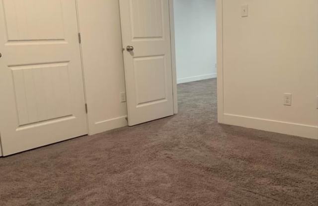 4963 Silver Ridge Road