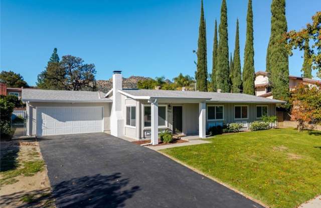 Photo of 9551 Gierson Avenue