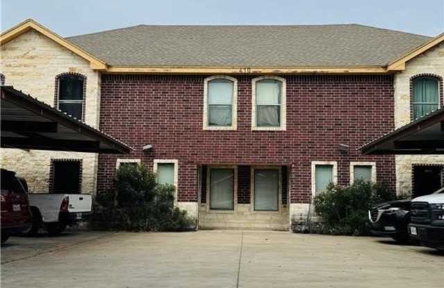 410 S 48th Lane
