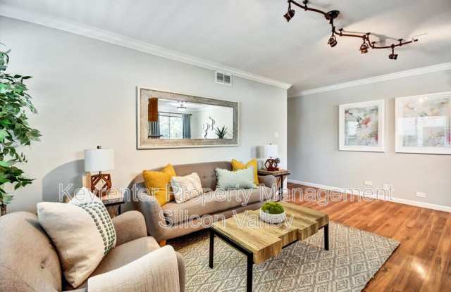 Photo of 329 Blossom Hill Rd