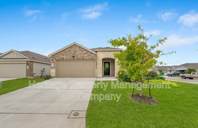2700 Coral Valley