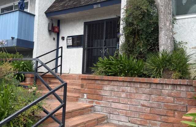 Remodeled 2 Bed, 2 Bath Condo in Quiet Gated Lomita Community