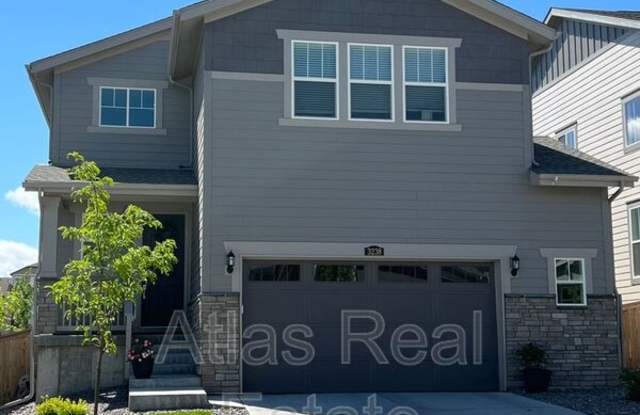 3238 Sellman Loop