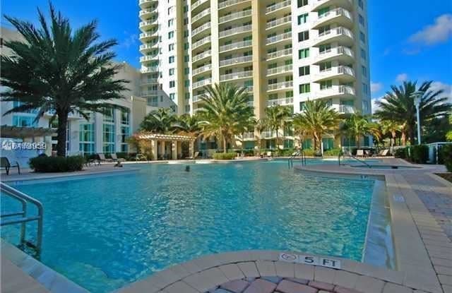 1745 E Hallandale Beach Blvd # 1401W1 - 1745 Florida Highway 858, Hallandale Beach, FL 33009