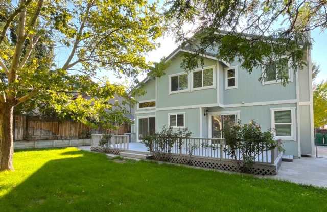 5256 Santa Lupe Avenue