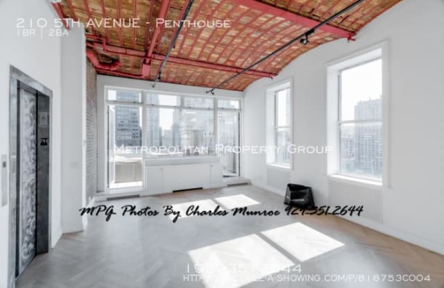 210 5TH AVENUE - 210 5th Avenue, New York City, NY 10010