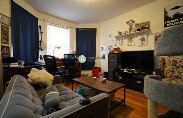 6 Camelot Ct.