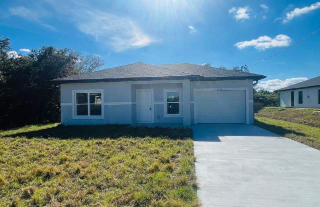 Brand New 2/2/1 -SW Lehigh Acres