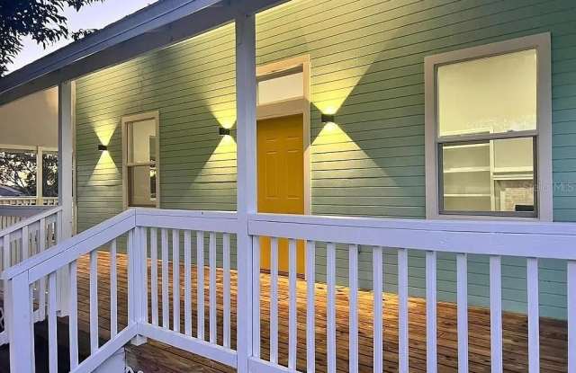 4955 Old Lucerne Park Road