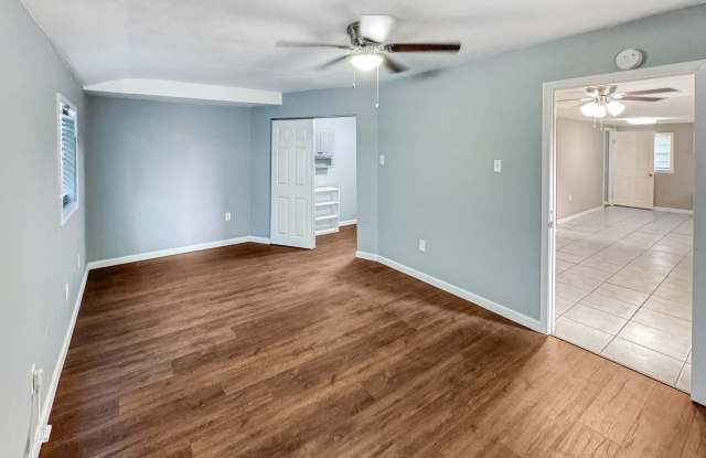 2822 Elizabeth Street