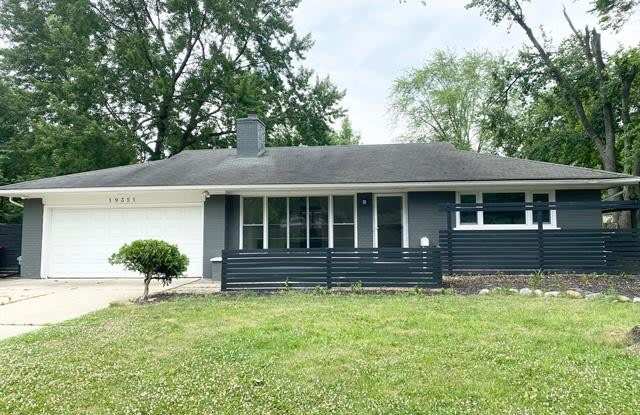 19351 HICKORY LEAF Street - 19351 Hickory Leaf Street, Southfield, MI 48076