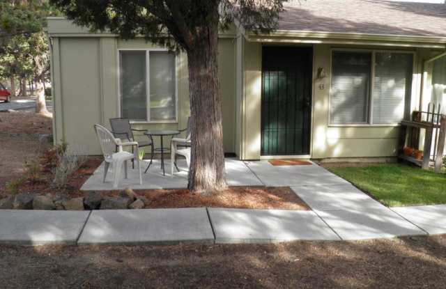 Photo of 1700 NE WELLS ACRES ROAD #43, BEND, OREGON 97701