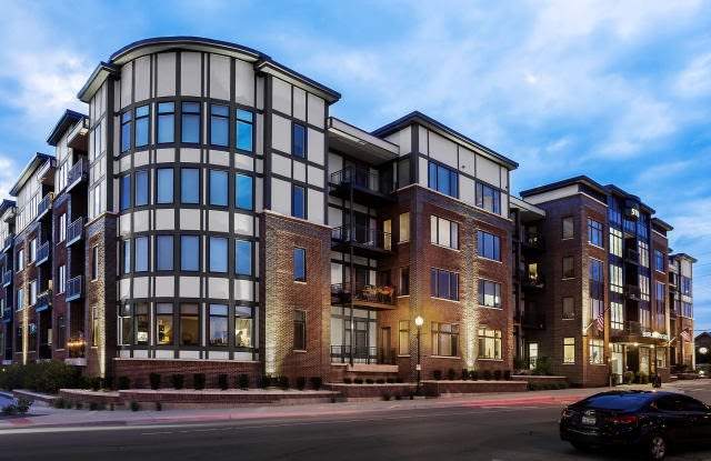 5100 Forest Ave. Unit A21