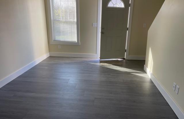 206 Honeysuckle Lane D - G