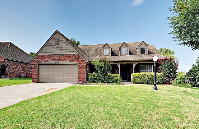 9206 N 98th East Ct - 9206 N 98th East Ct, Owasso, OK 74055