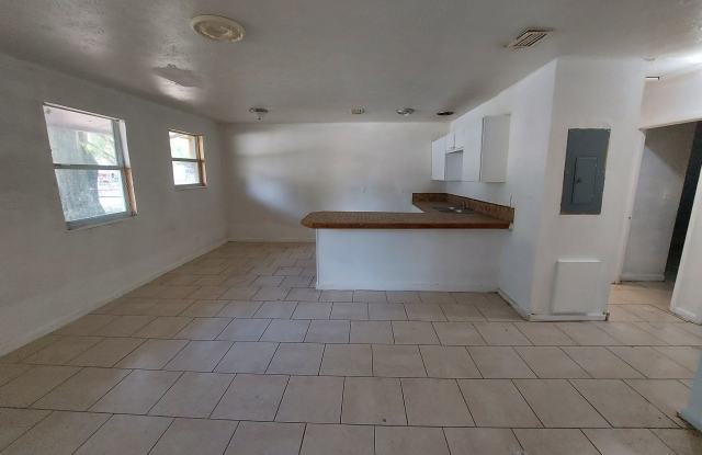 7232 Rutledge Pearson Drive