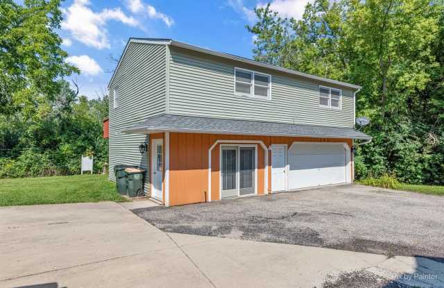 548 N Hainesville Road