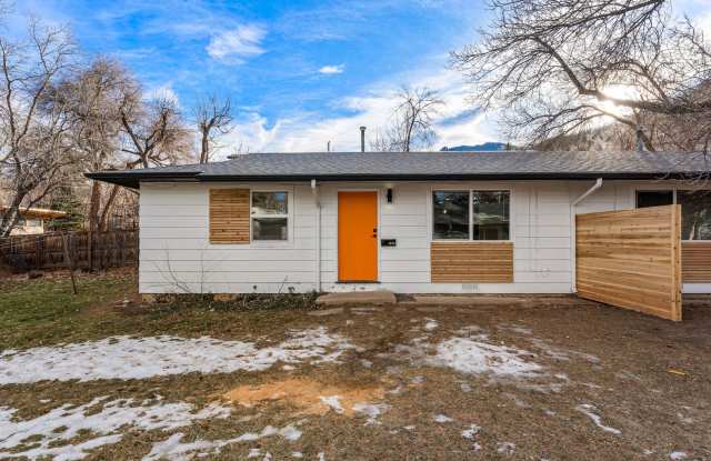 PRELEASE! Fully updated 2 Bed 1 Bath Near CU