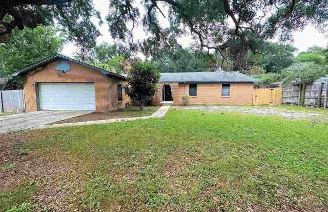 204 Fairpoint Dr