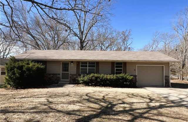 2 Lancaster Drive