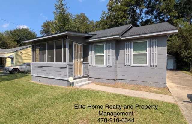 1153 Auburn Drive