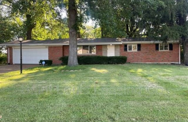 11930 North Ranch Dr - 11930 North Ranch Drive, St. Louis County, MO 63033