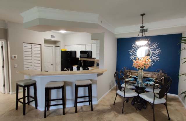 3303 Myrtlewood Circle East