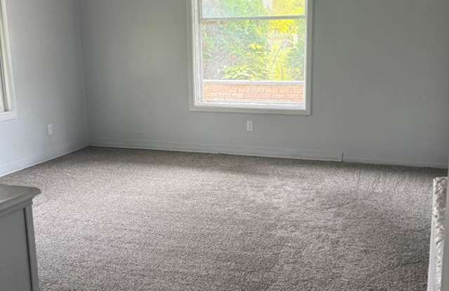 Large 3 bedroom Single Family Home