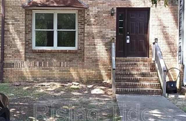 600 Cahaba Manor Ln