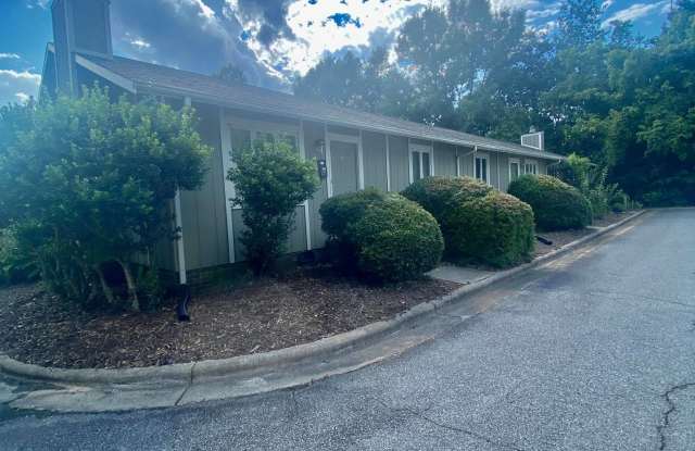 641 Statesville Blvd