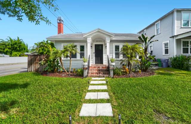 Seminole Heights Charm—Fenced Backyard  Utilities Included!