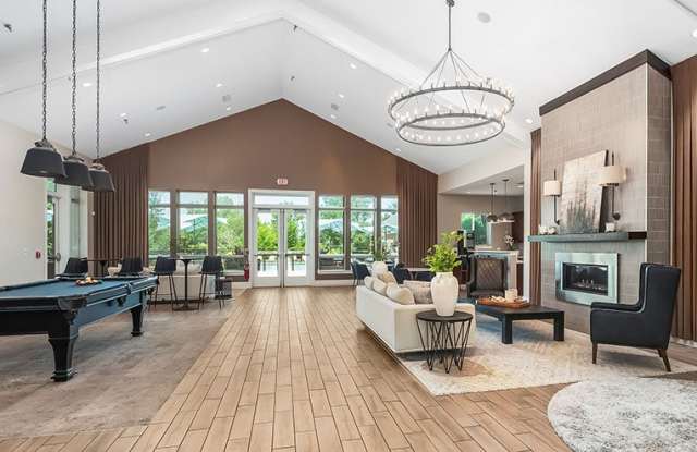 Residences of Orland Park Crossing