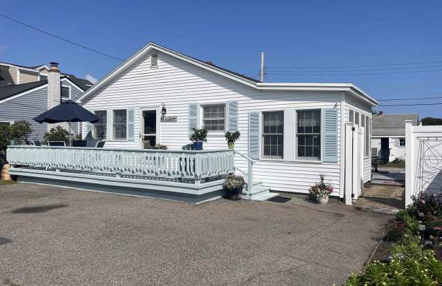 228 Bristol Street
